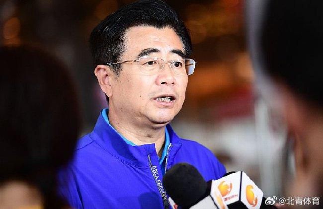 chinese体育生裸体gay网站